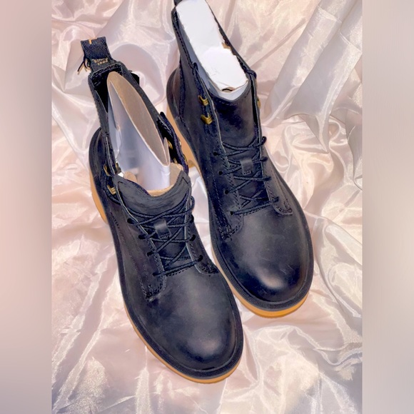 SOREL 5.5 W boots - Picture 7 of 8